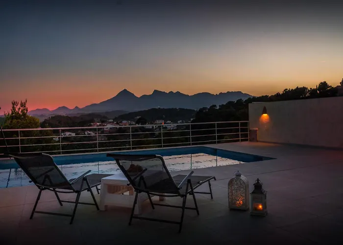 Villa Mimosas