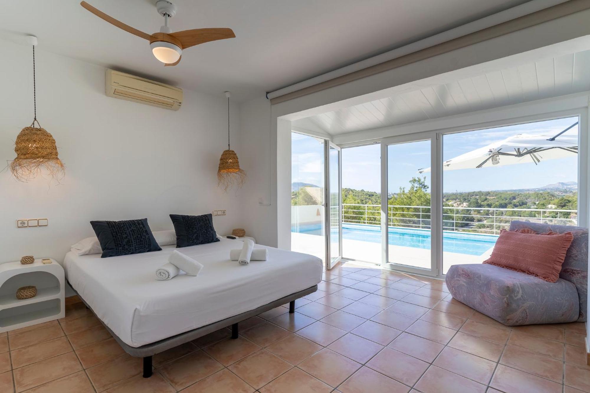 Villa Mimosas *